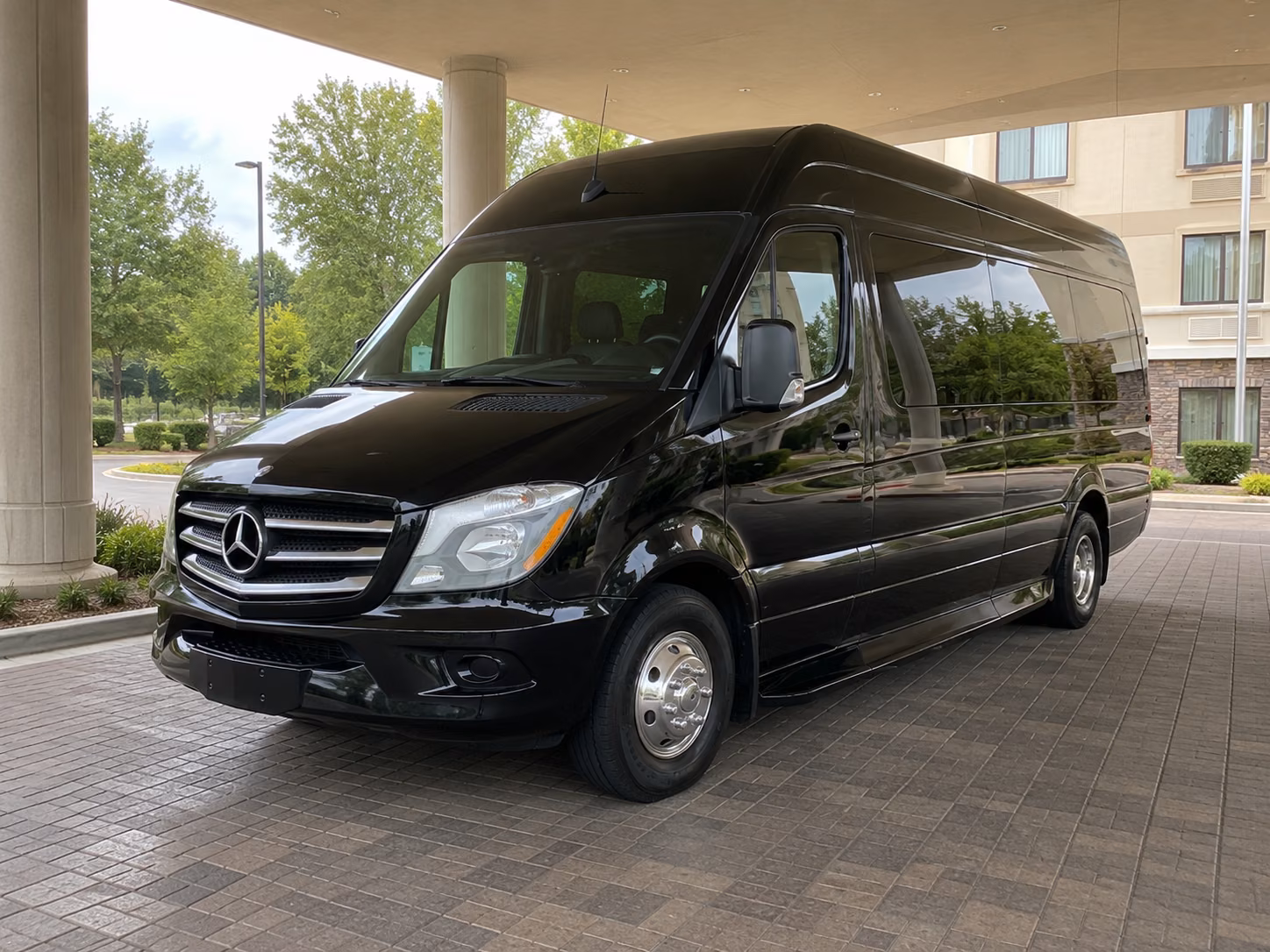 stockton 20 passenger sprinter van